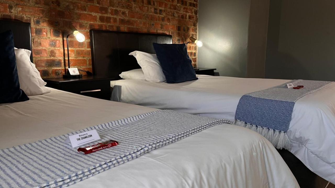 Hotel The Chameleon à Centurion Extérieur photo